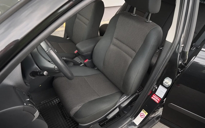 Toyota Avensis cena 24900 przebieg: 164500, rok produkcji 2007 z Sokółka małe 781